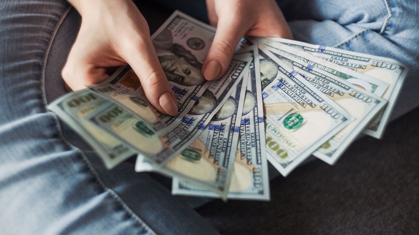 Cash and private market investments: How to take care of your portfolio's  tails