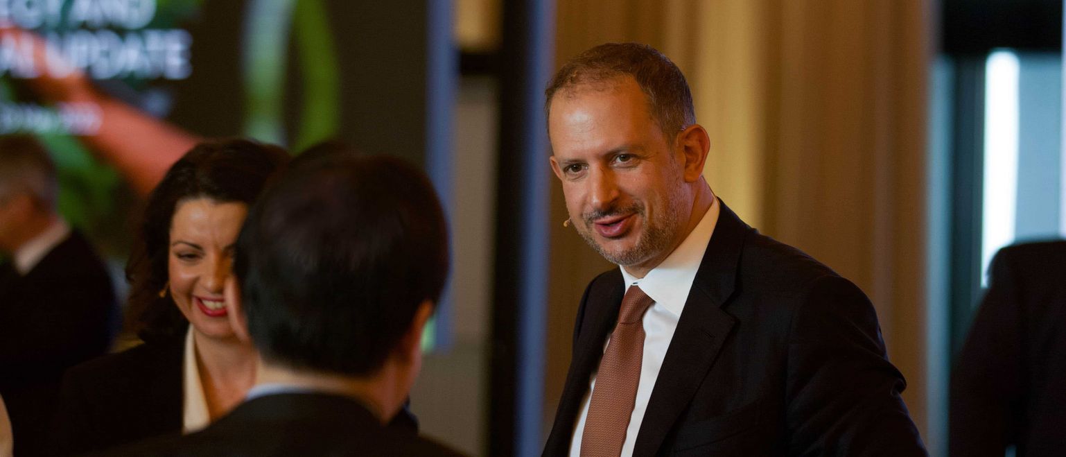 Steps to success strategic cycles at Julius Baer