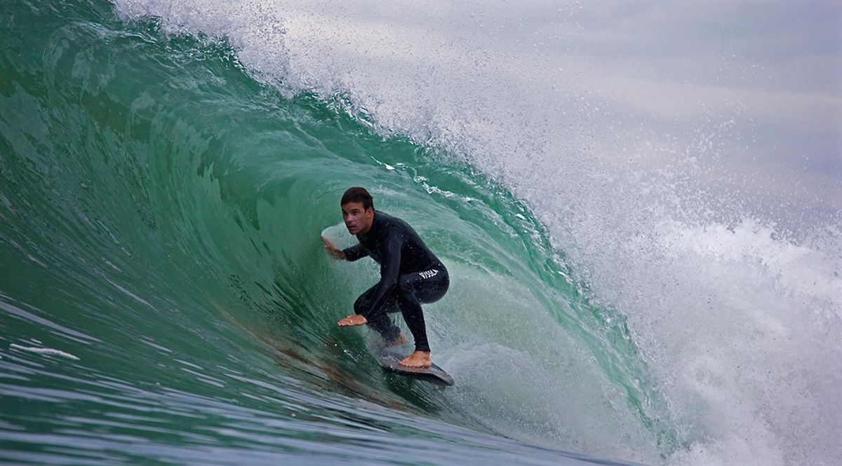 csm_Riding_the_high_wave_2ac39