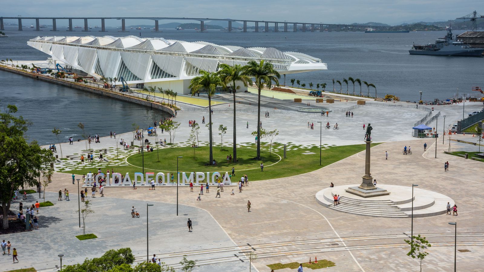 Top 10 Modern City Squares In The World